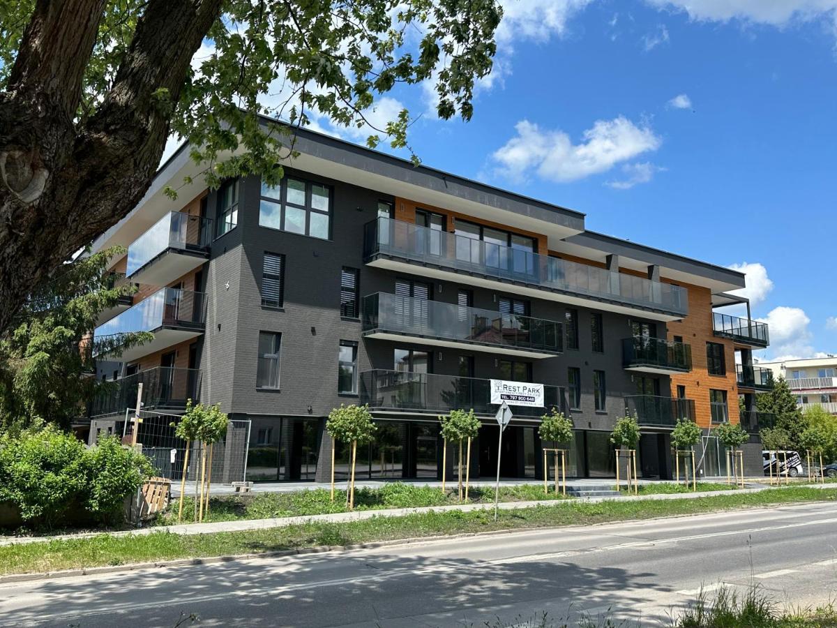 Restpark Appartement Kielce Buitenkant foto